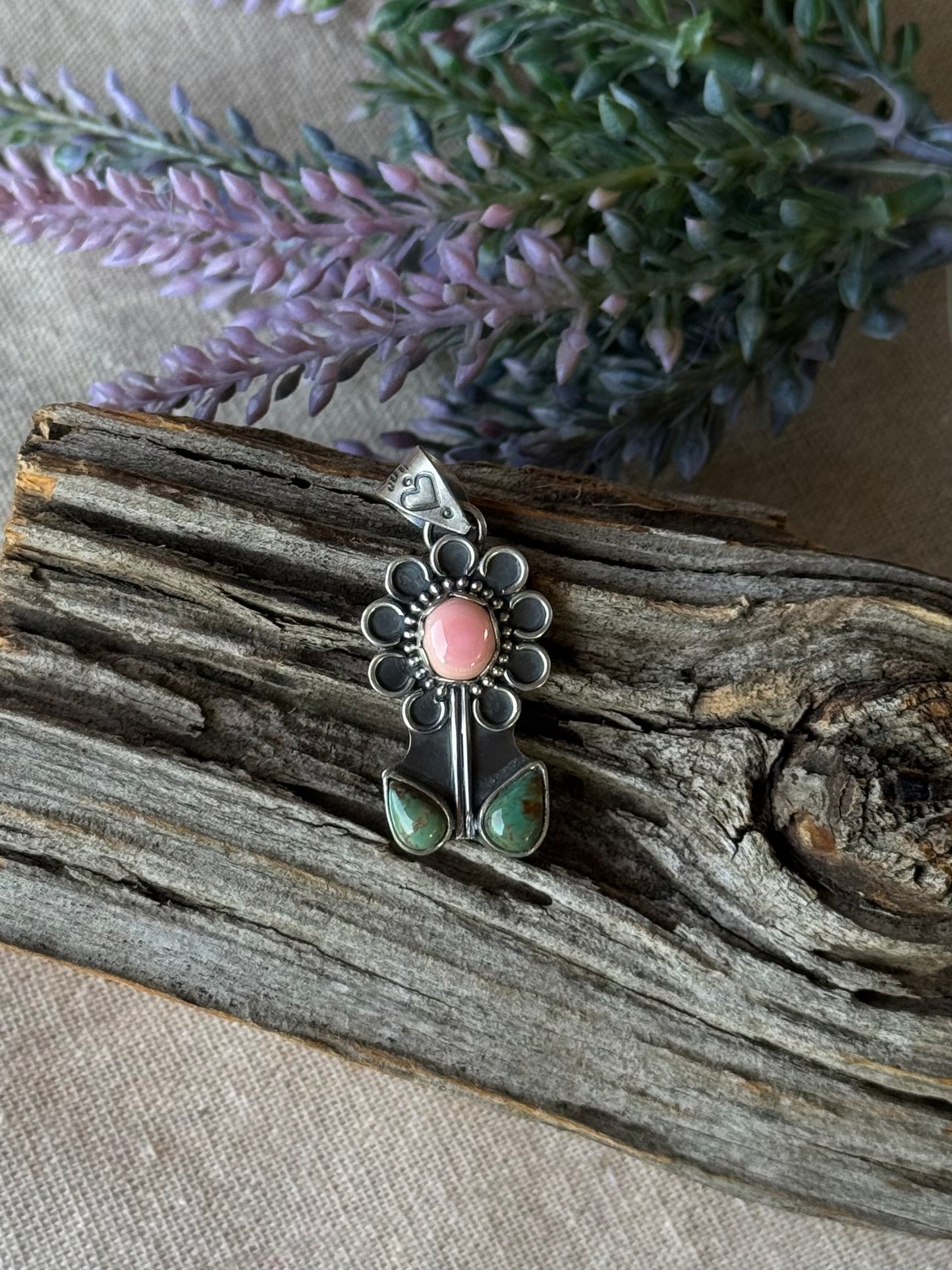 Flower pendant