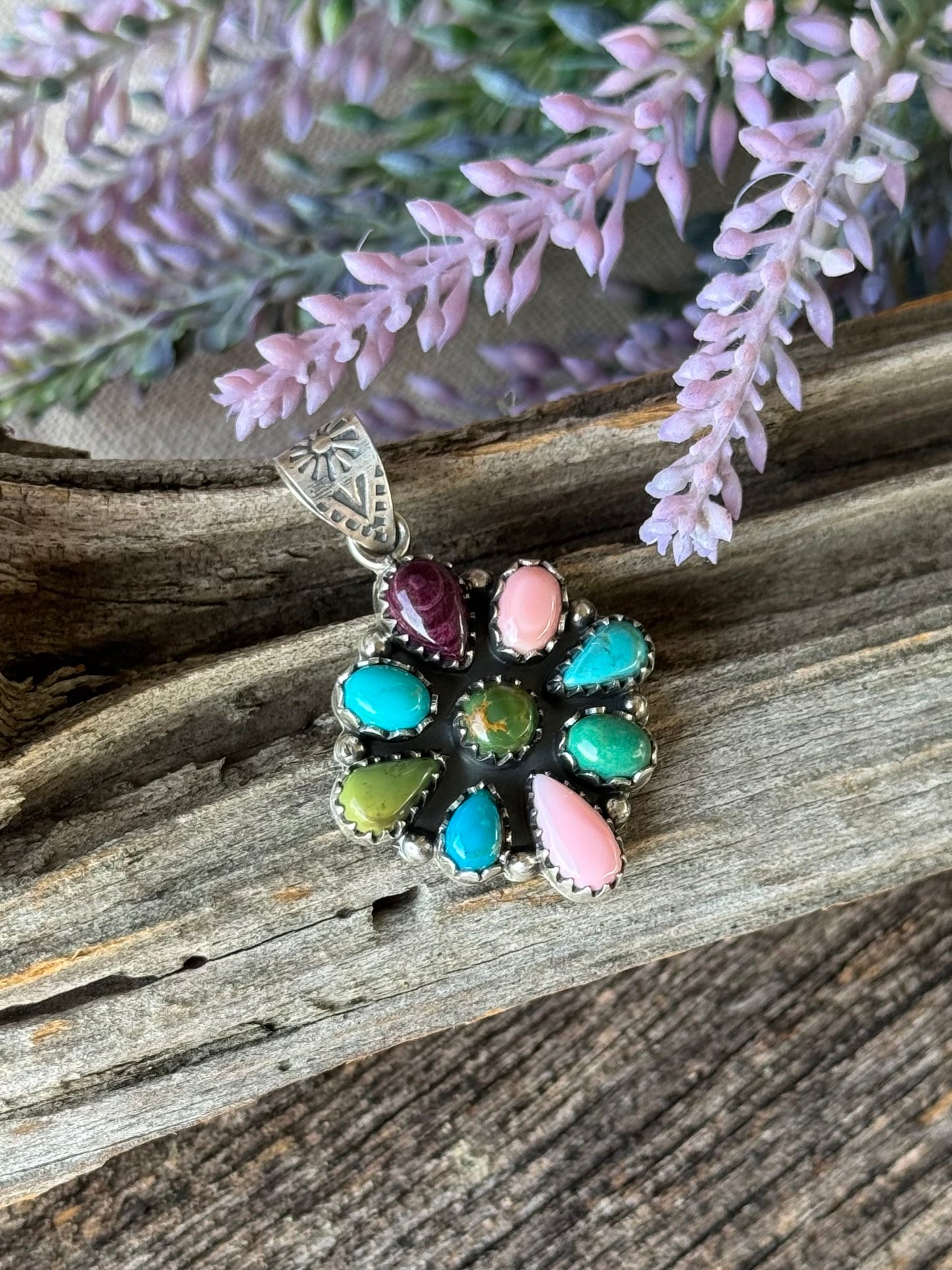 Cluster pendant