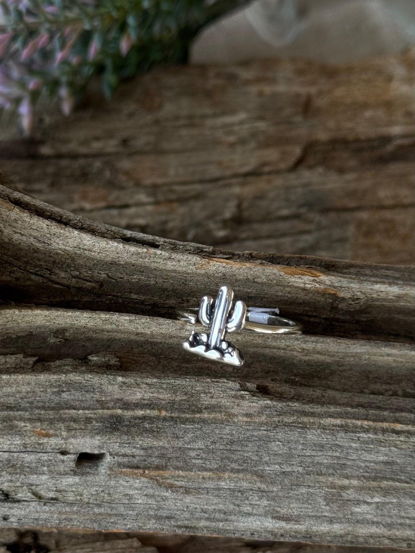 Cactus ring