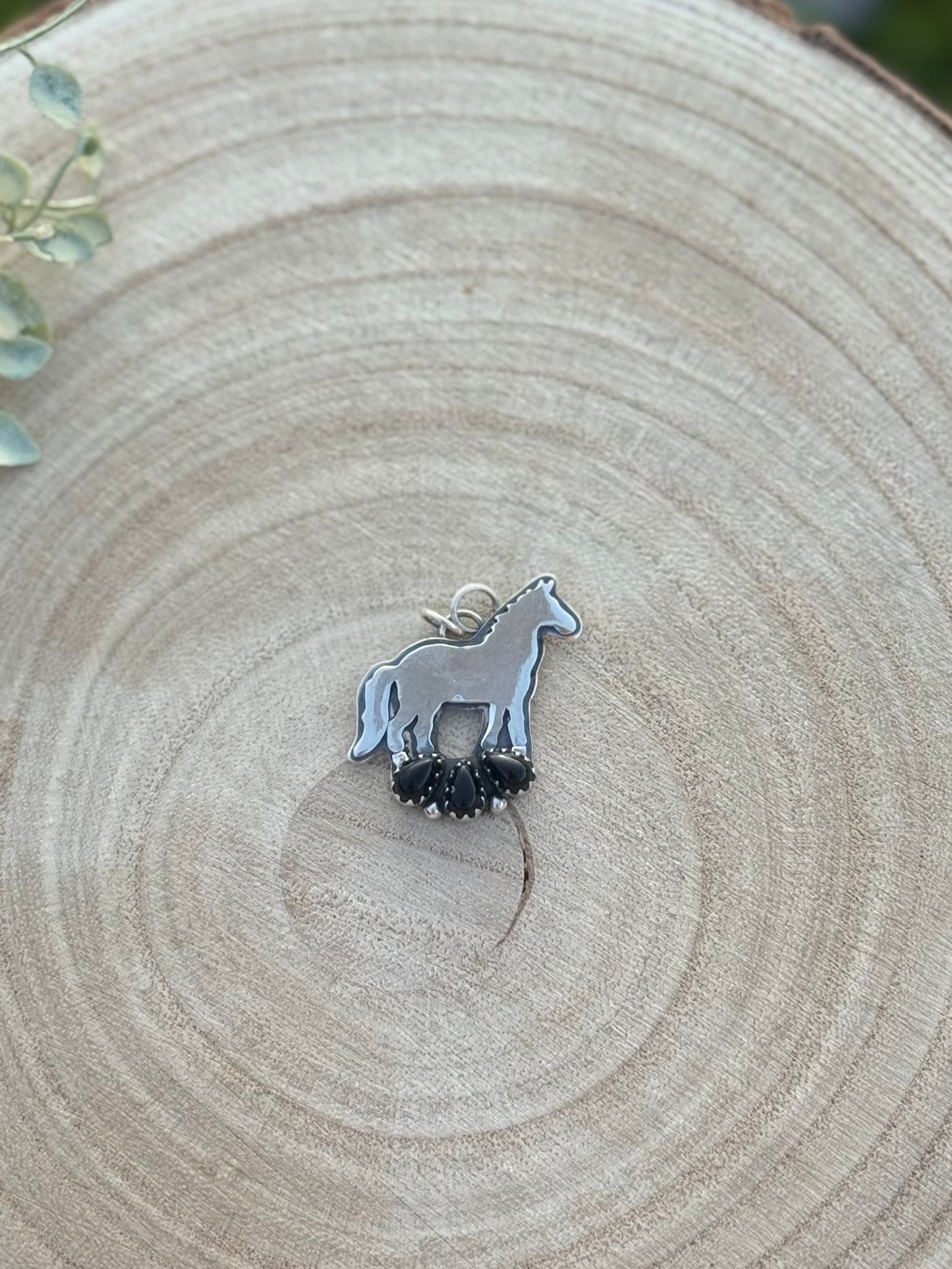 Horse pendant