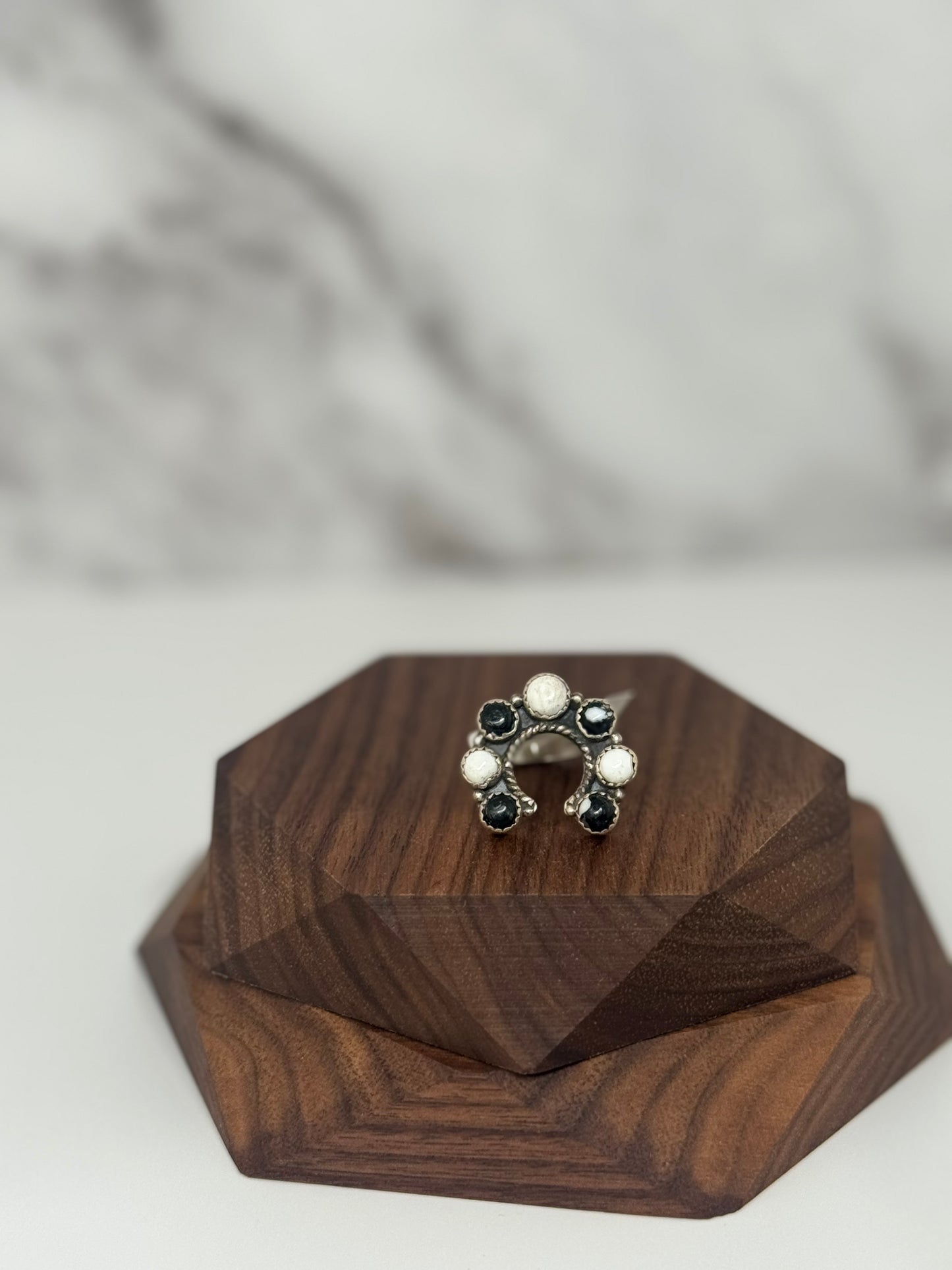Naja ring