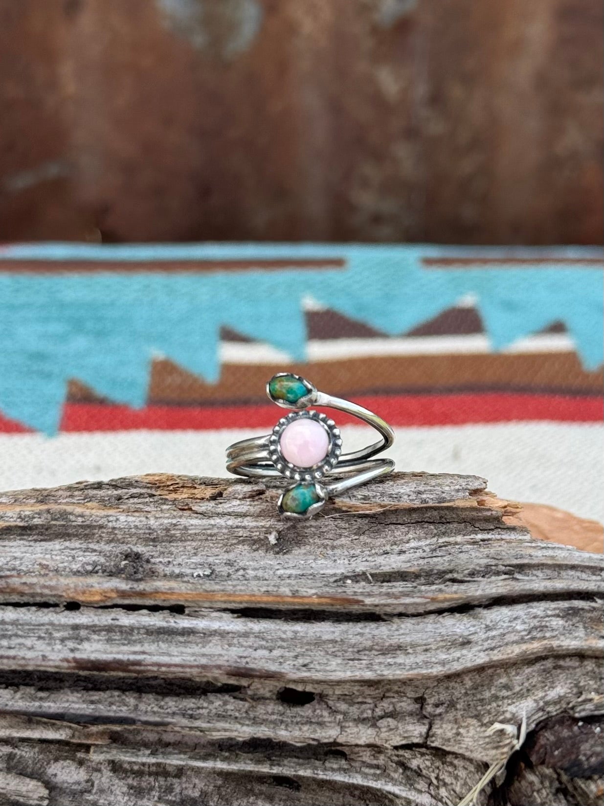 Conch & turquoise bypass ring