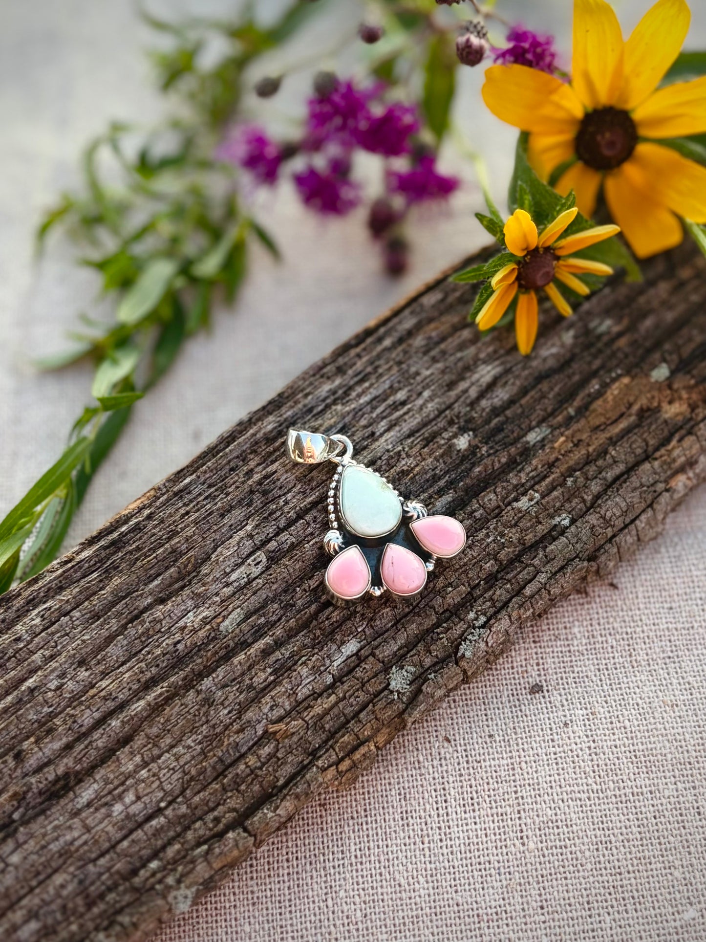 Paloma & Conch Pendant