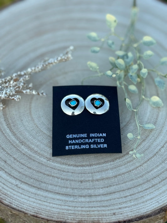 Shadow box studs