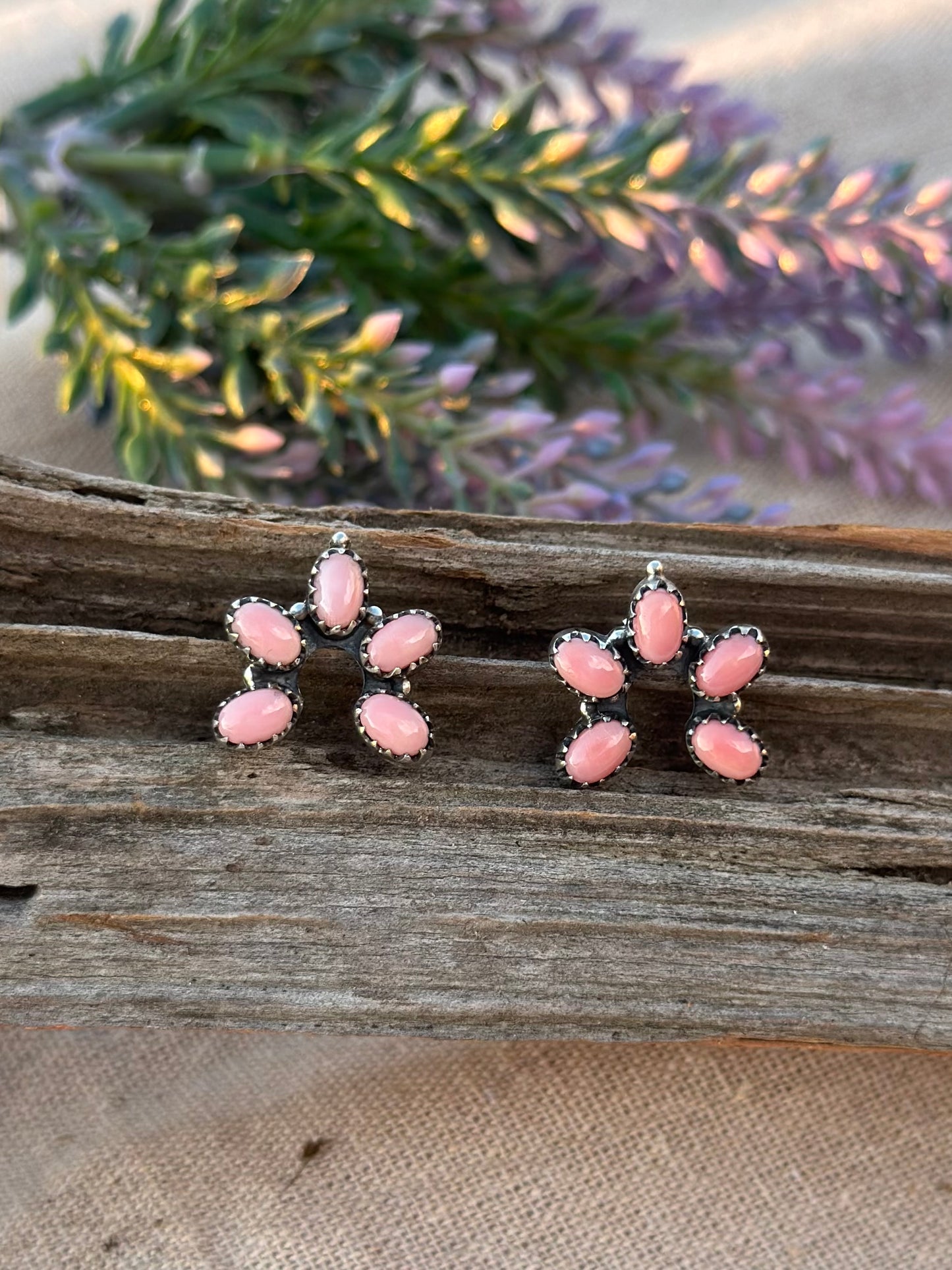 Naja Studs
