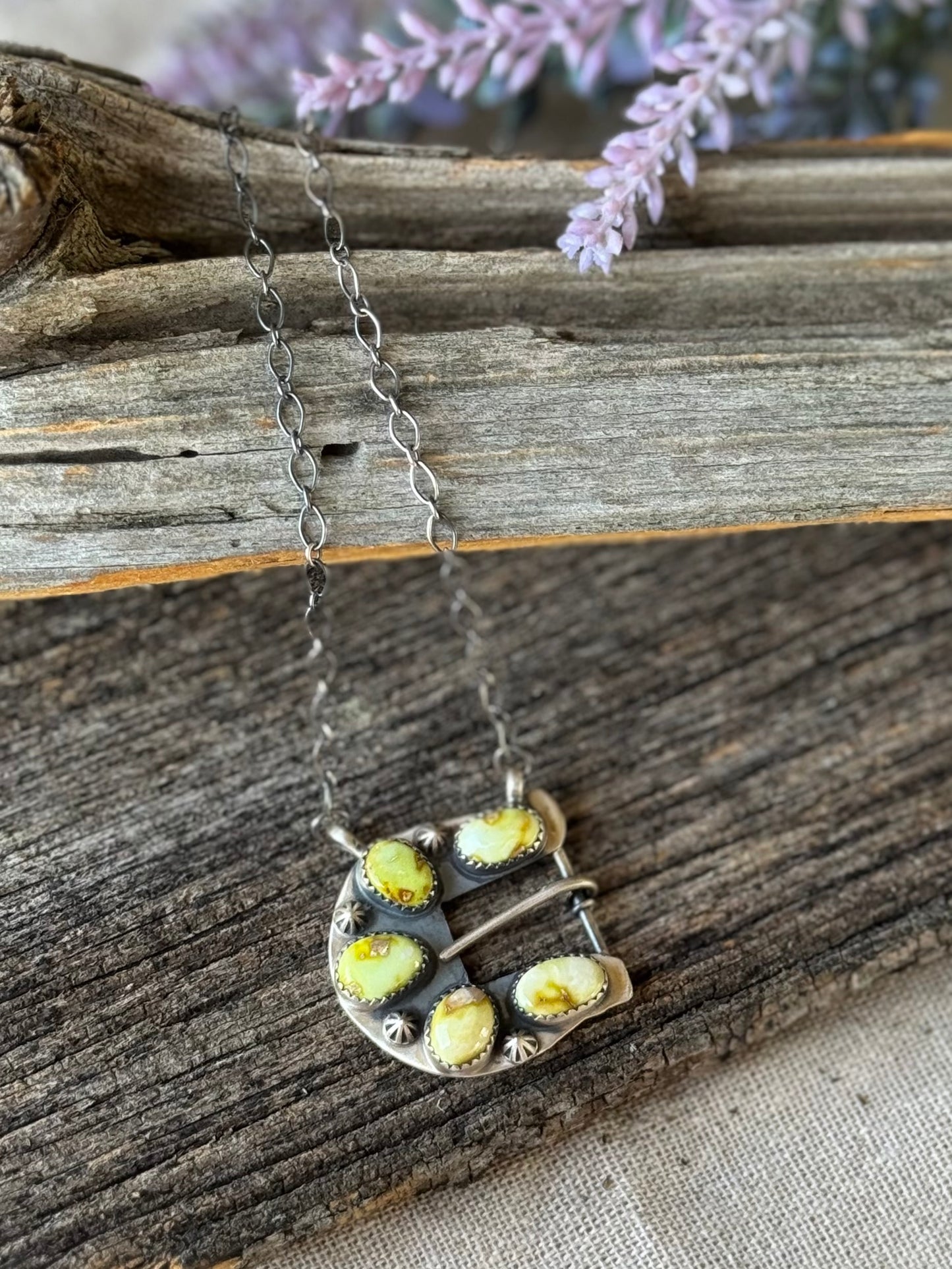 Buckle necklace